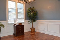 15 Falbrook Court photo 4