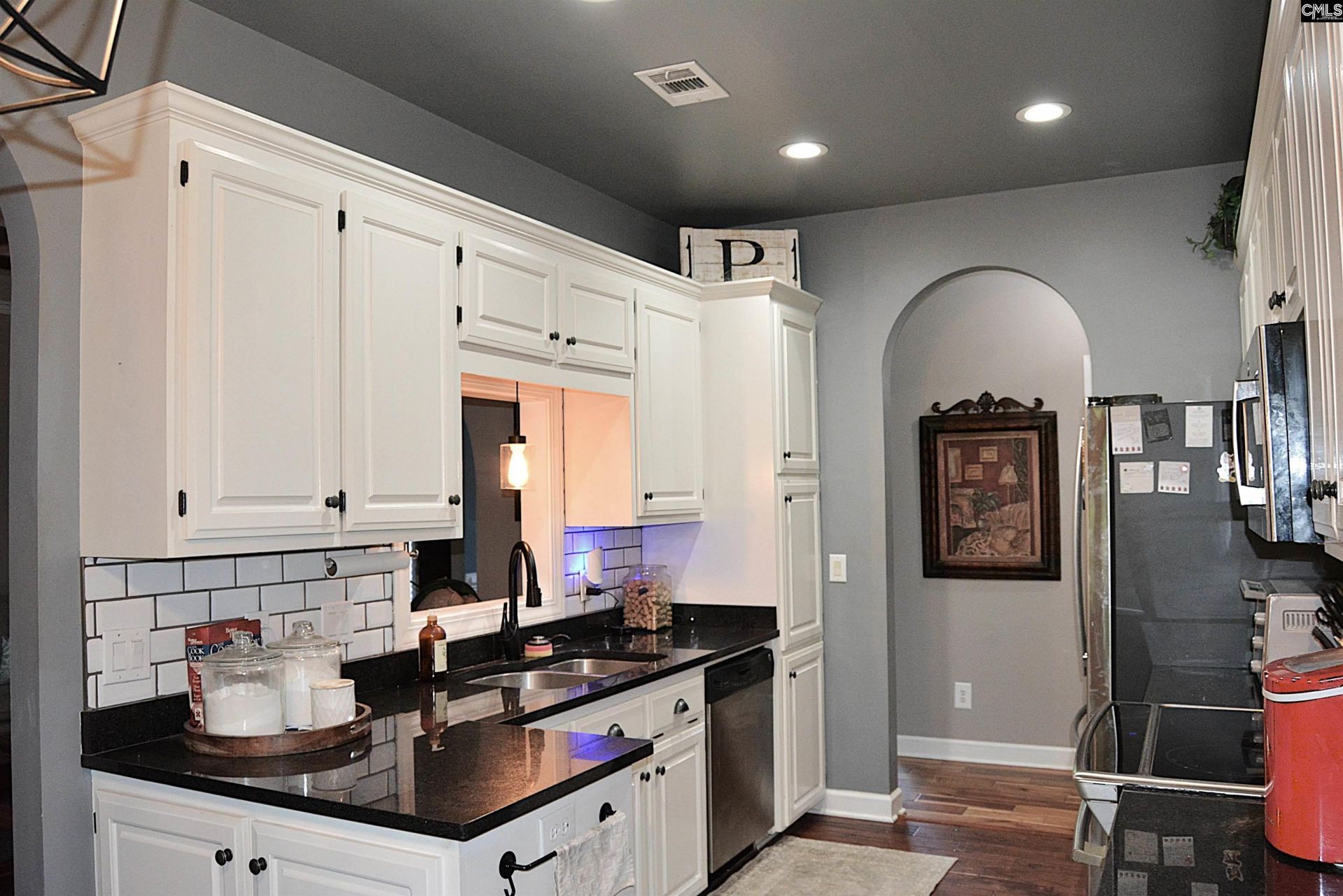 15 Falbrook Court Photo 7