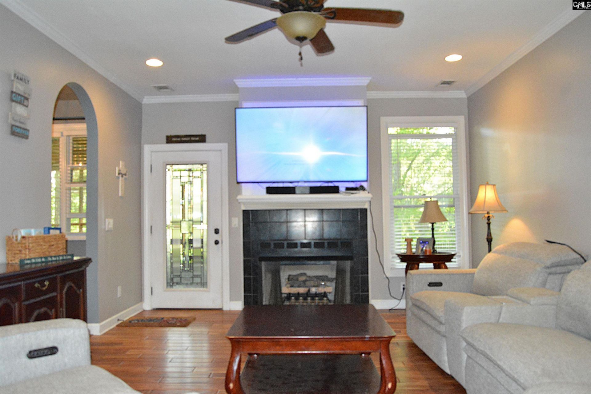 15 Falbrook Court Photo 8