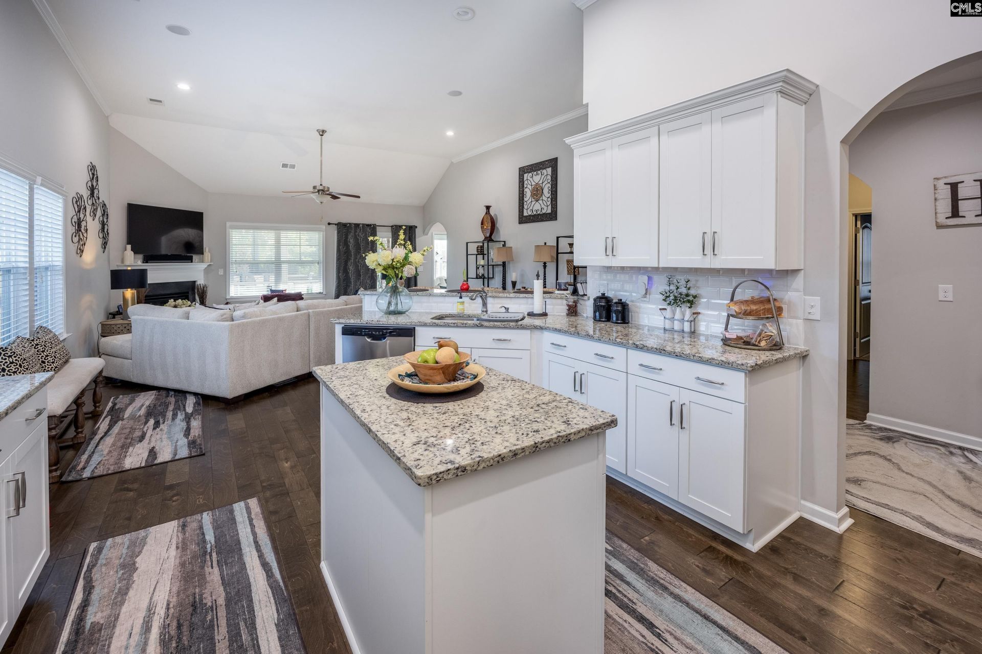 119 Cressingham Court Photo 14