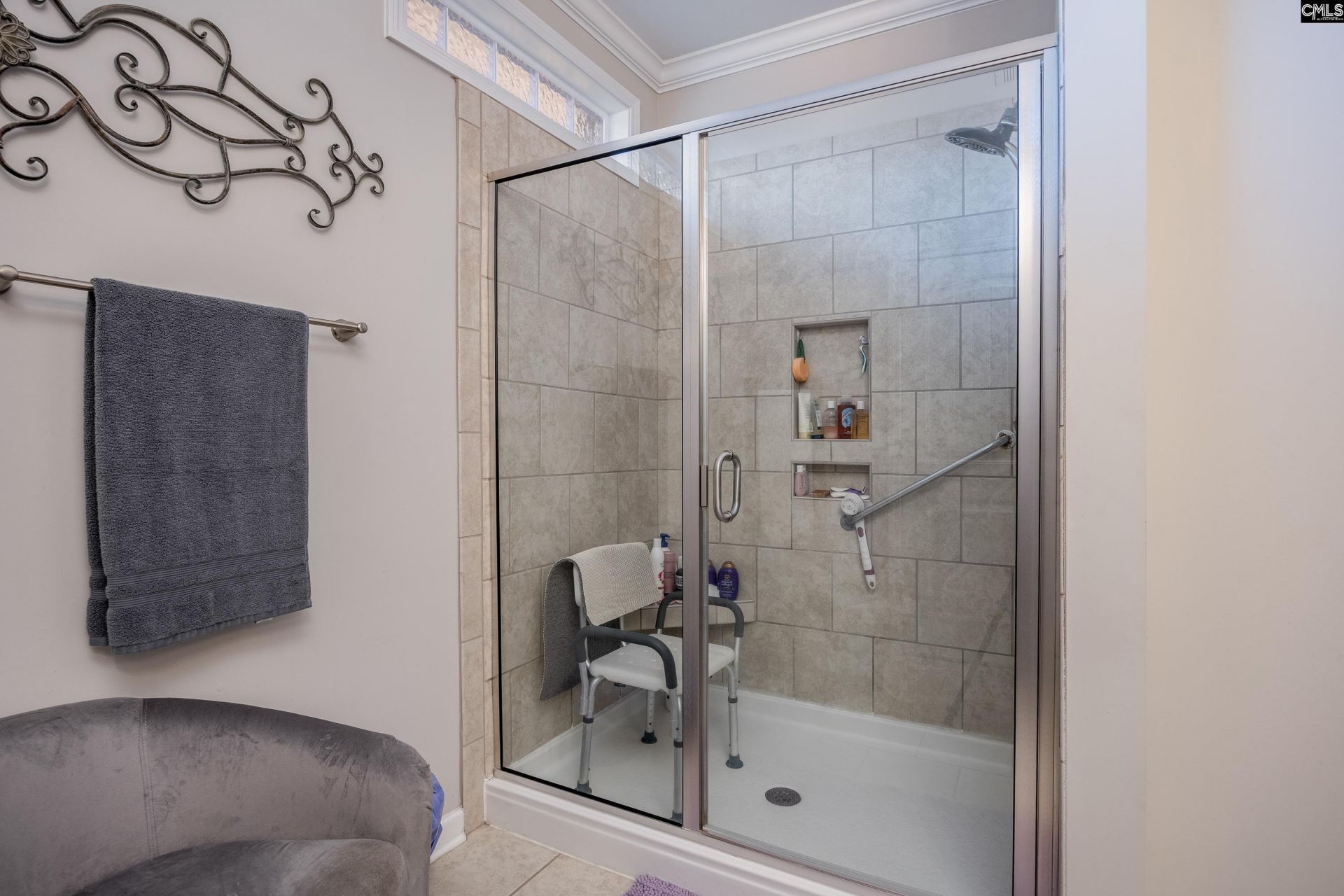 119 Cressingham Court Photo 20