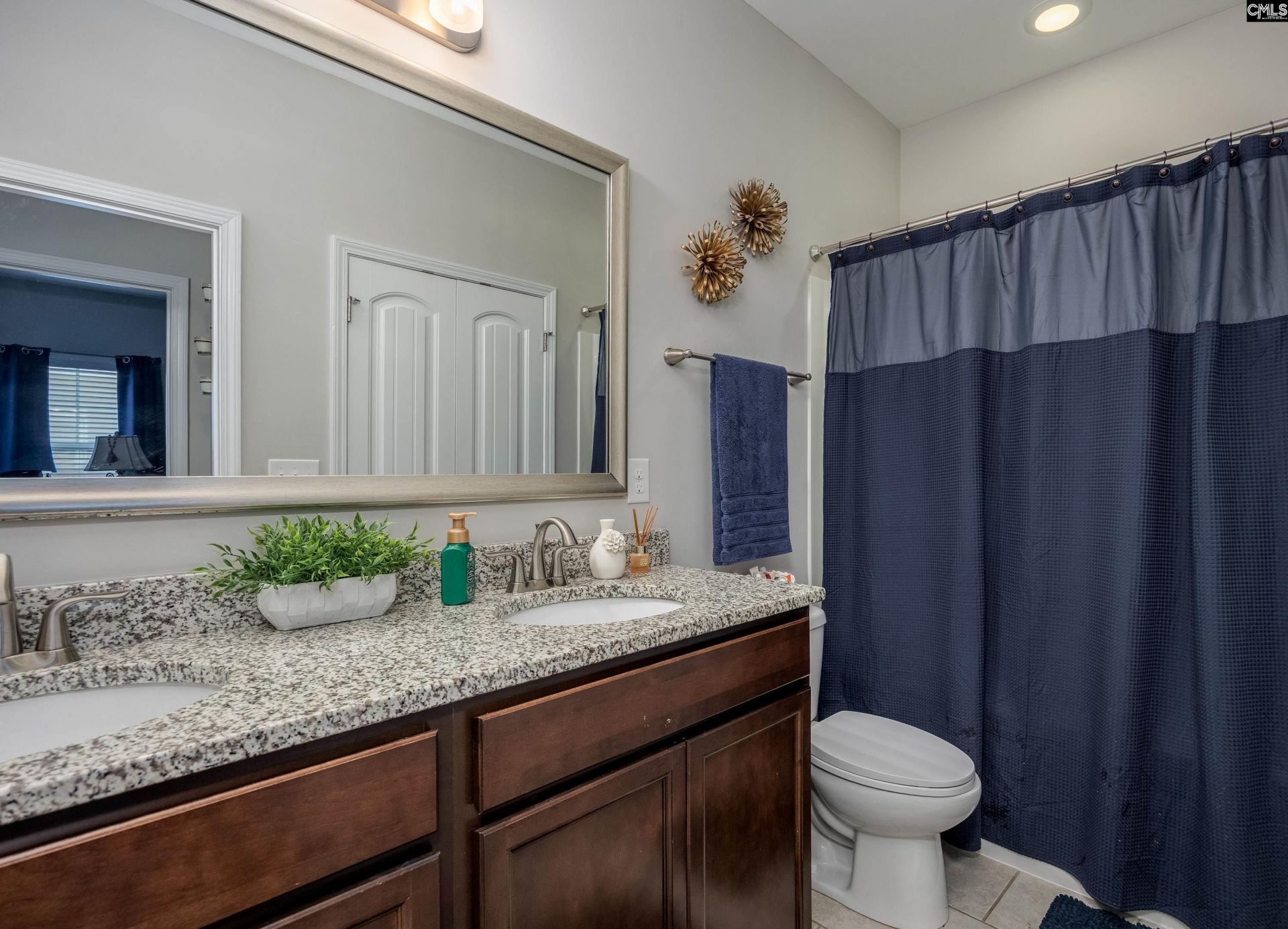 119 Cressingham Court Photo 24