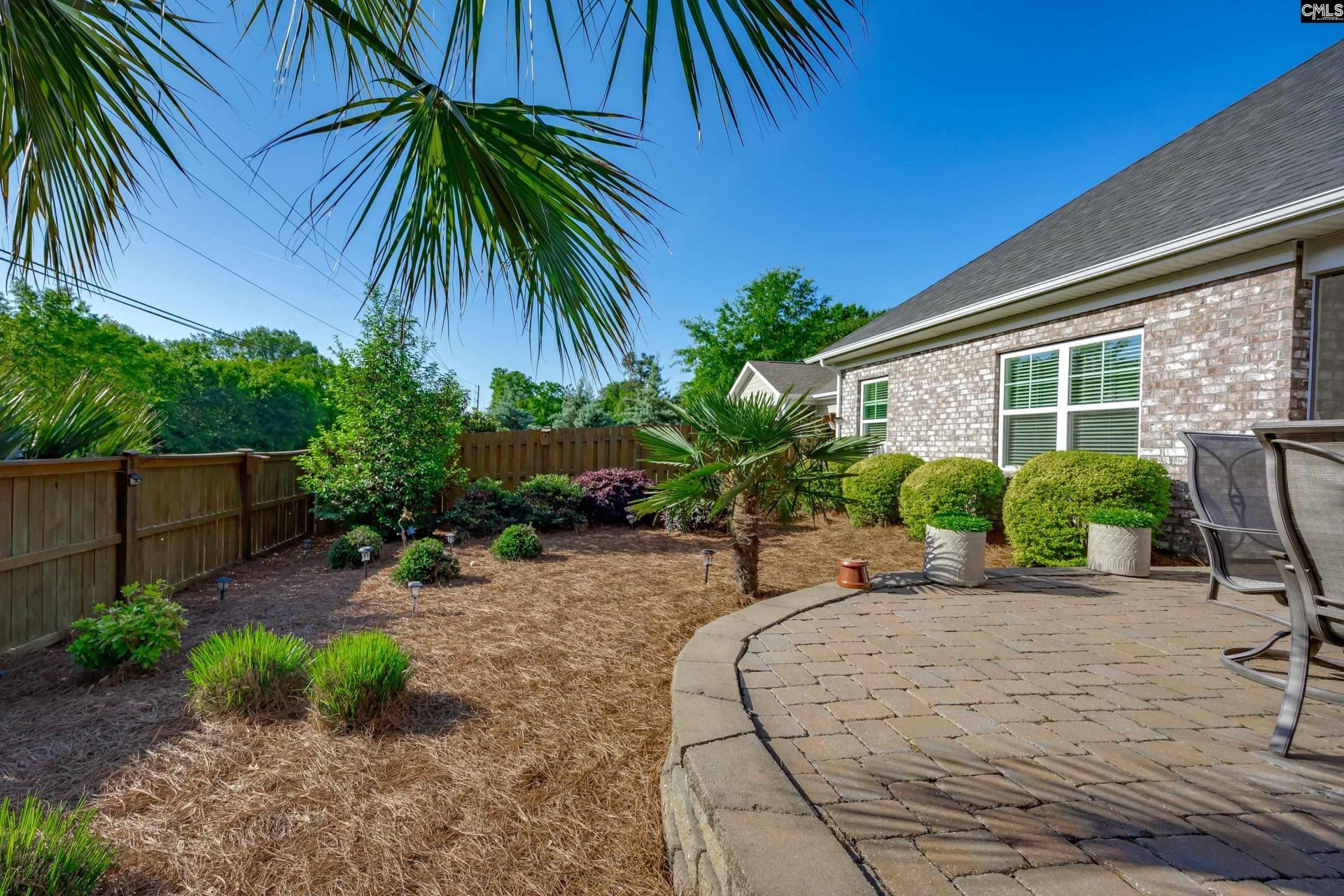 119 Cressingham Court Photo 29