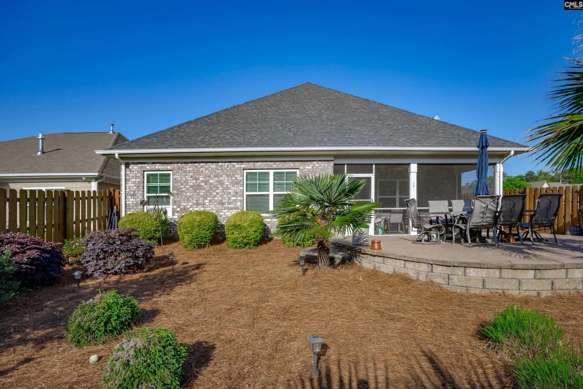 119 Cressingham Court Photo 30