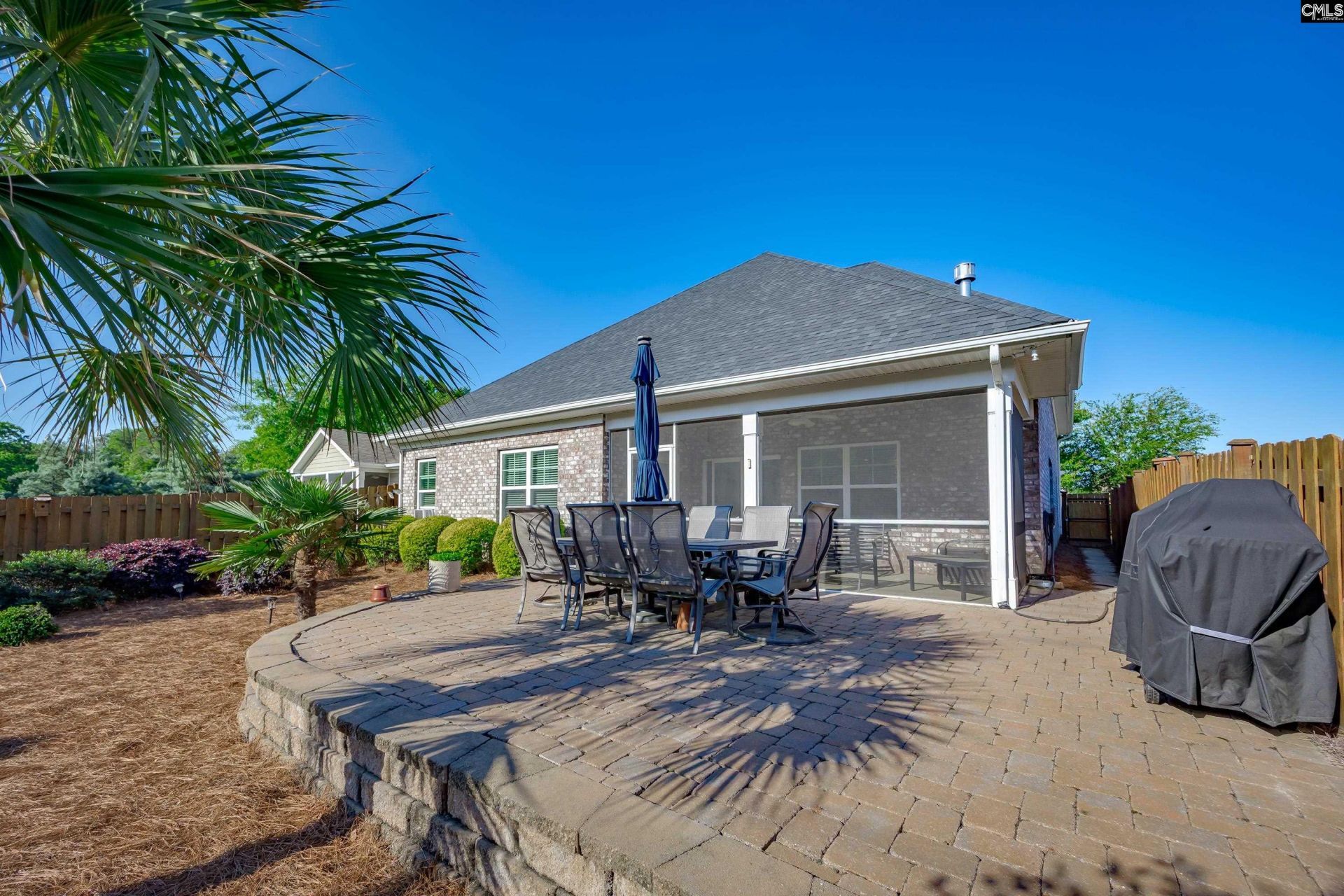 119 Cressingham Court Photo 32