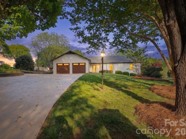 3730 Club House Drive NE, Conover, NC 28613