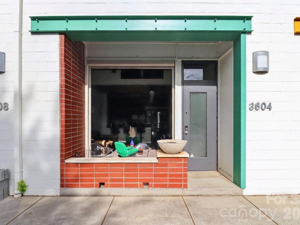 3604 Artists Way, Charlotte, NC 28205