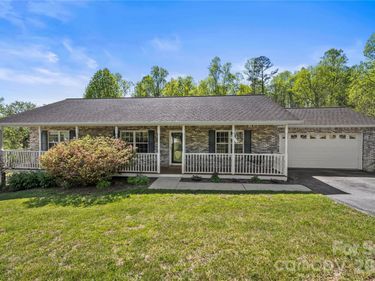 335 Hemlock Spring Trail, Weaverville, NC 28787