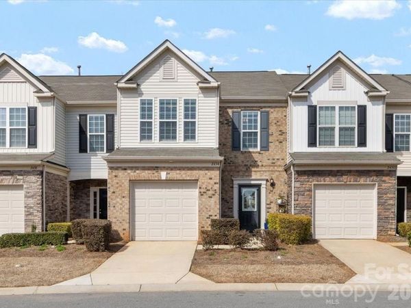 2434 Royal York Avenue , Charlotte, NC 28210