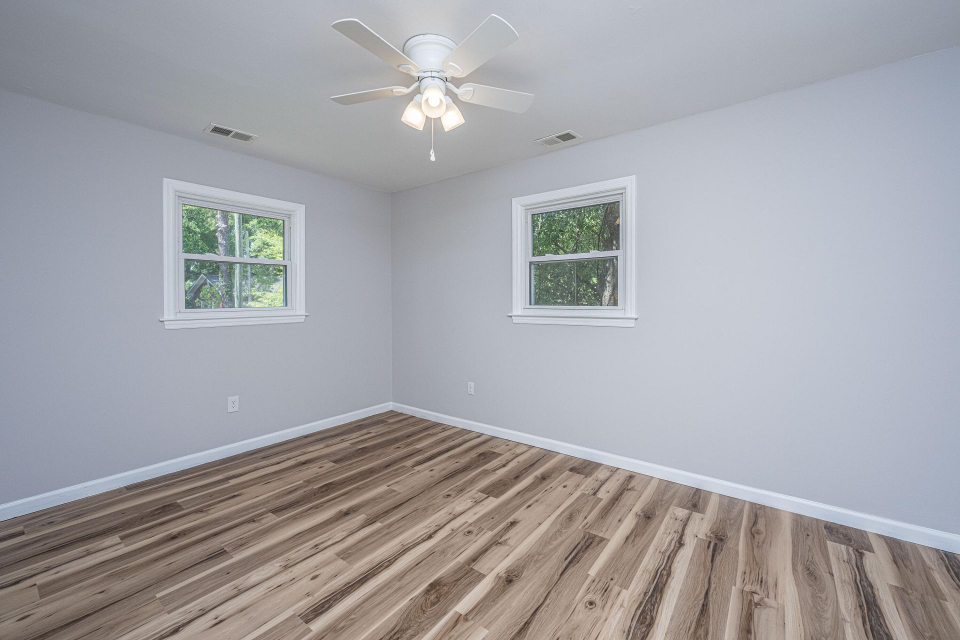 113 Monroe Drive Photo 15