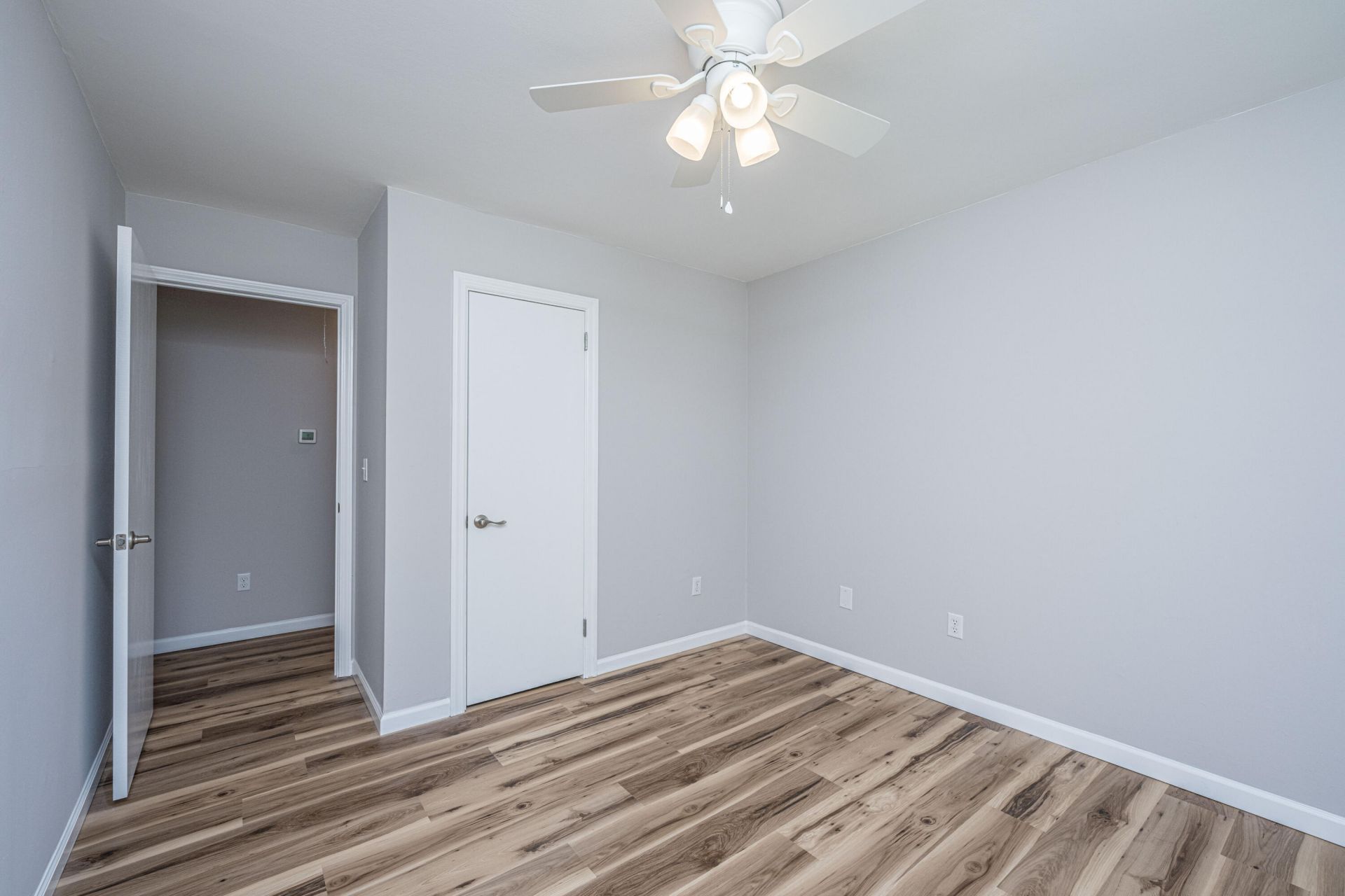 113 Monroe Drive Photo 19