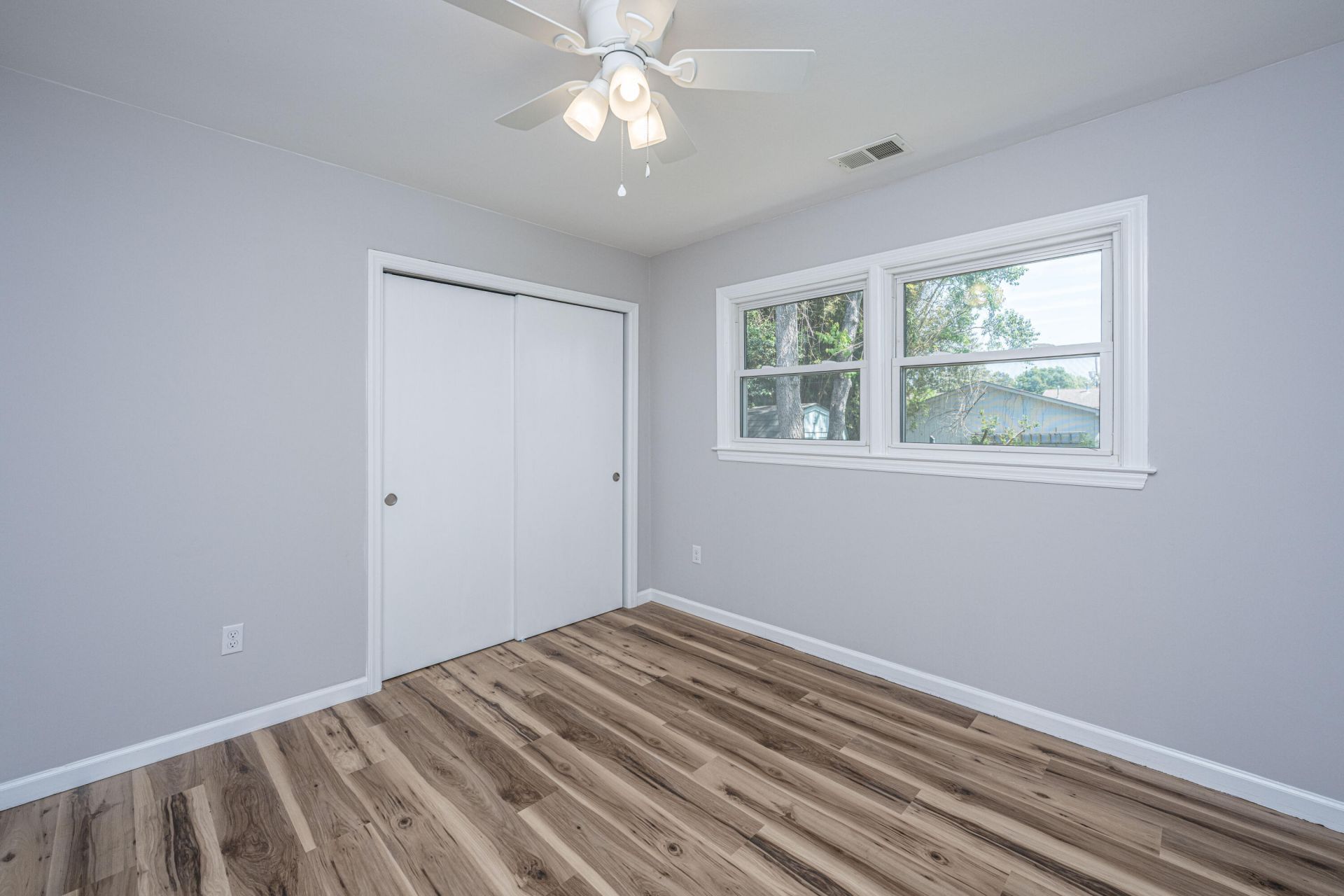 113 Monroe Drive Photo 21