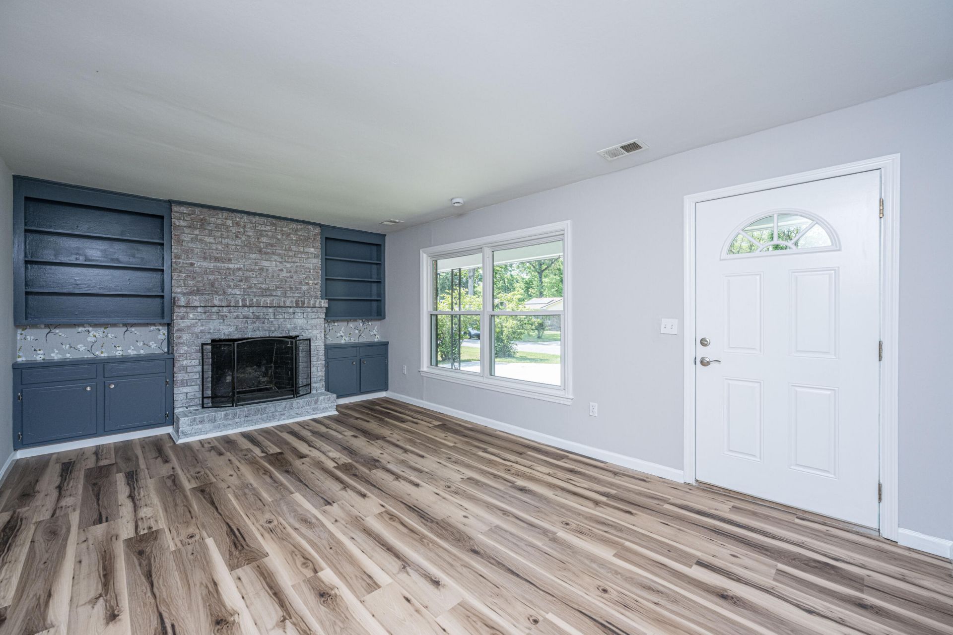 113 Monroe Drive Photo 4