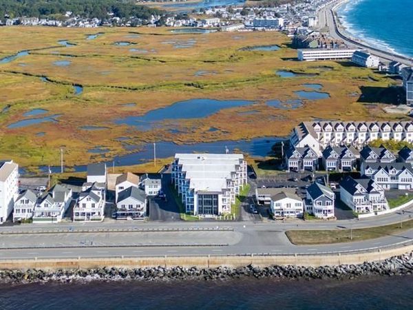 493 Ocean Boulevard, Unit 2, Hampton, NH 03842