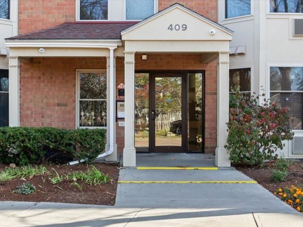 409 Farrell Street, Unit 203, South Burlington, VT 05403