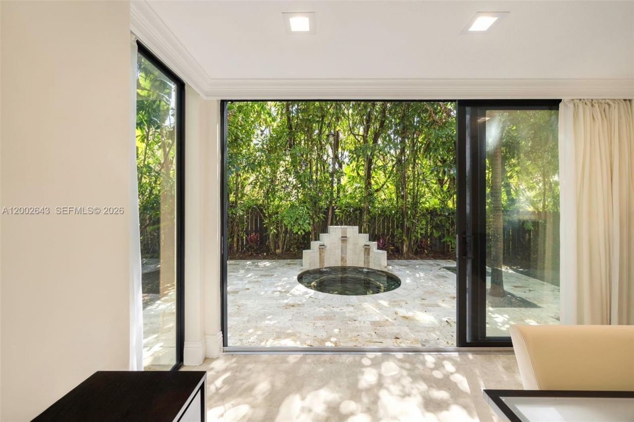 2301 Tigertail Ave, Coconut Grove, FL 33133 Photo
