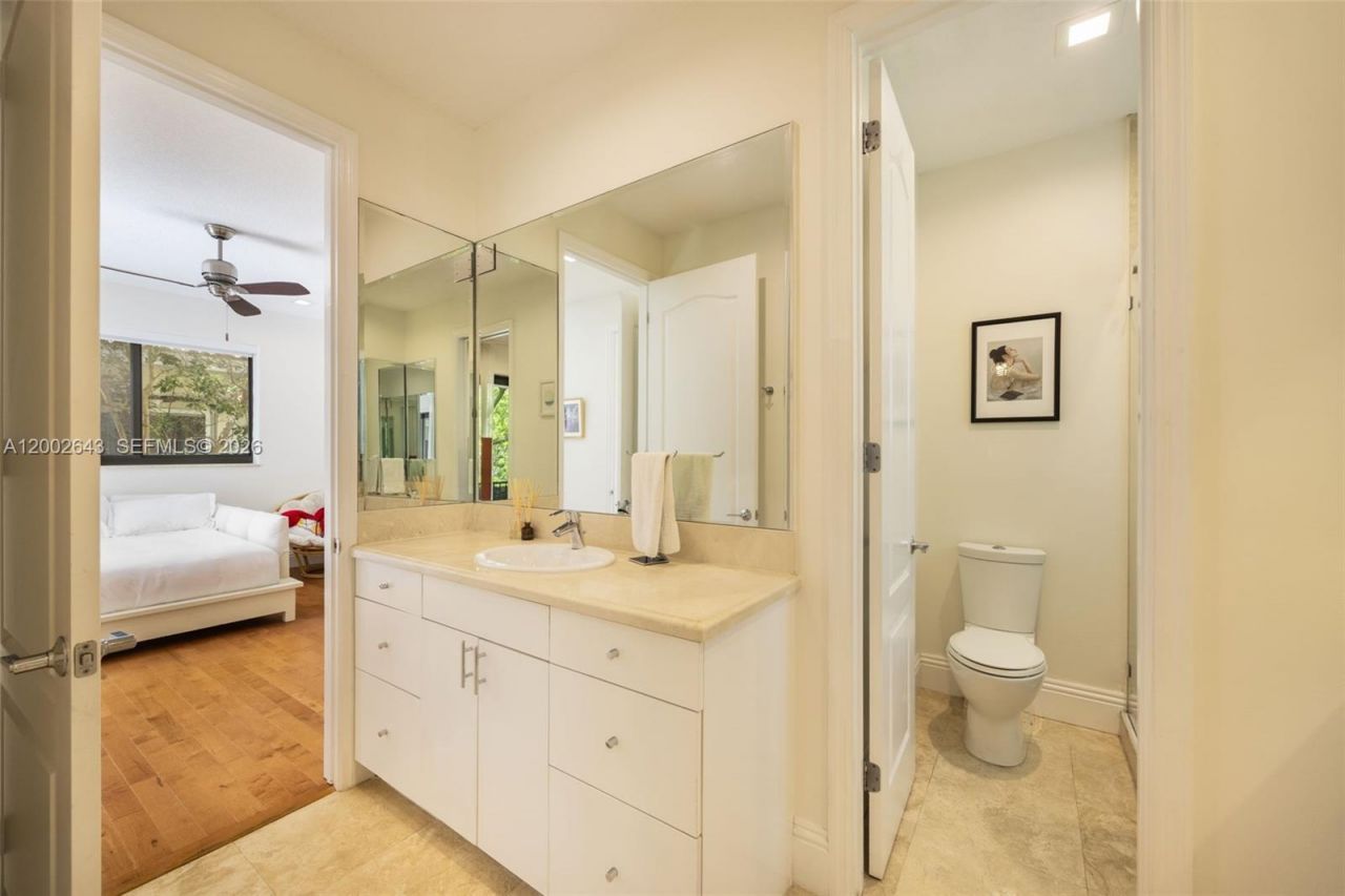 2301 Tigertail Ave, Coconut Grove, FL 33133 Photo