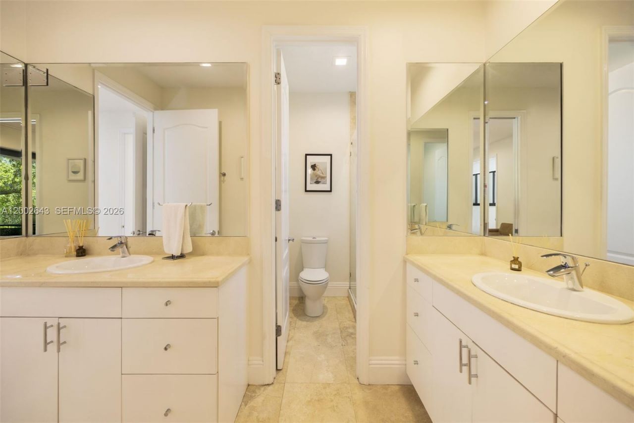 2301 Tigertail Ave, Coconut Grove, FL 33133 Photo