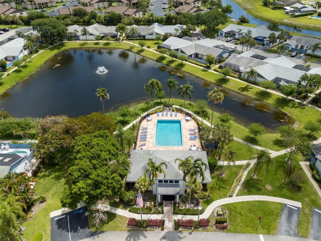 504 Timberlane Cir, Greenacres, FL 33463 Photo