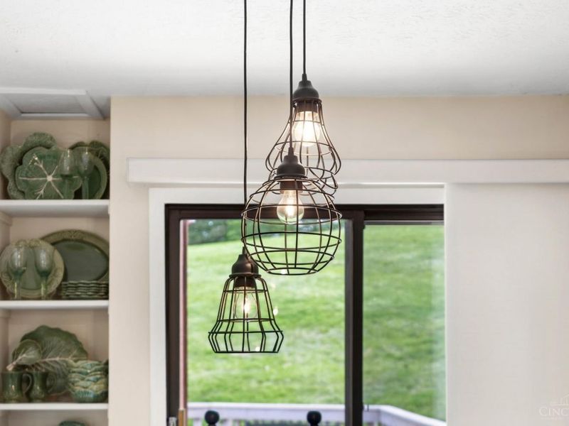 8318 Whisper Way, West Chester, OH 45069 Photo 16