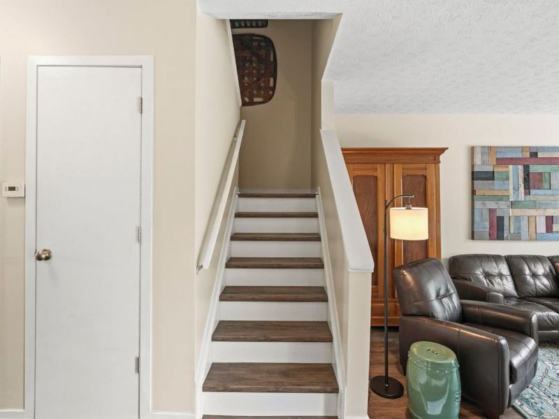 8318 Whisper Way, West Chester, OH 45069 Photo 27