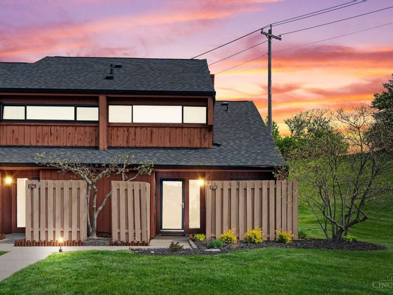 8318 Whisper Way, West Chester, OH 45069 Photo 3