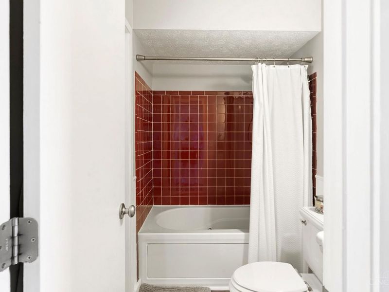 8318 Whisper Way, West Chester, OH 45069 Photo 33