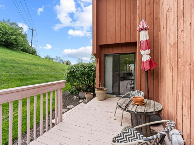 8318 Whisper Way, West Chester, OH 45069 Photo 46