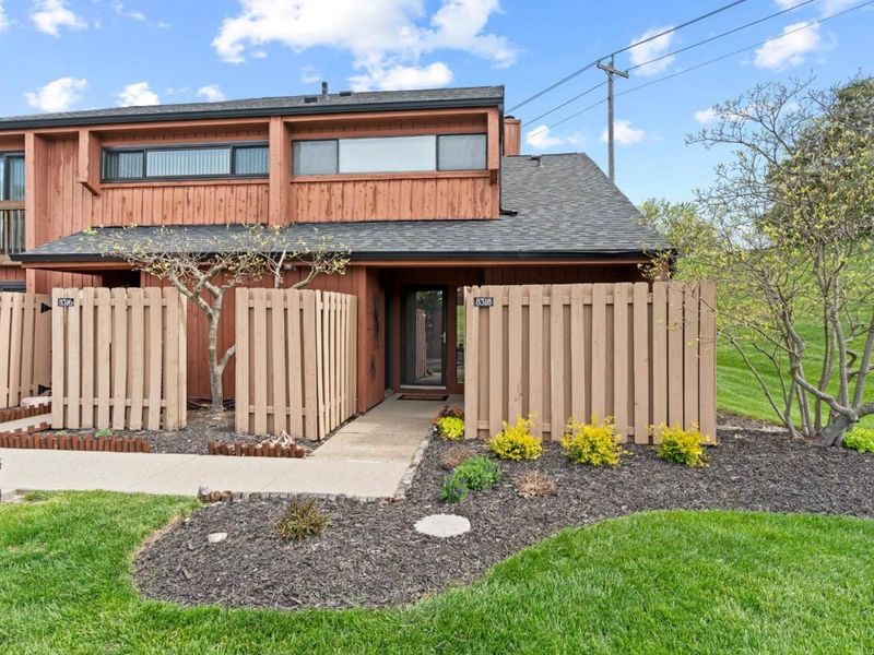 8318 Whisper Way, West Chester, OH 45069 Photo 5