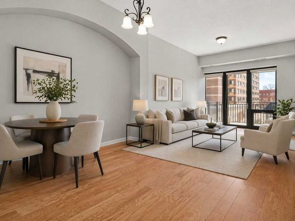 500 E Grant Street, Unit 205, Minneapolis, MN 55404