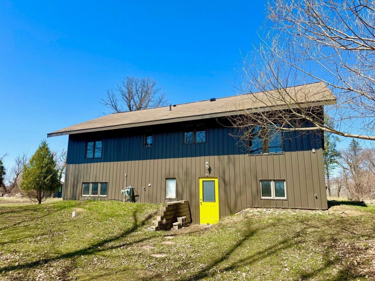 19867 Twin Lakes Road, Little Falls, MN 56345