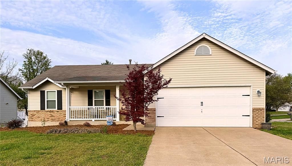 1 Questover Court, Saint Peters, MO 63376 Main Photo