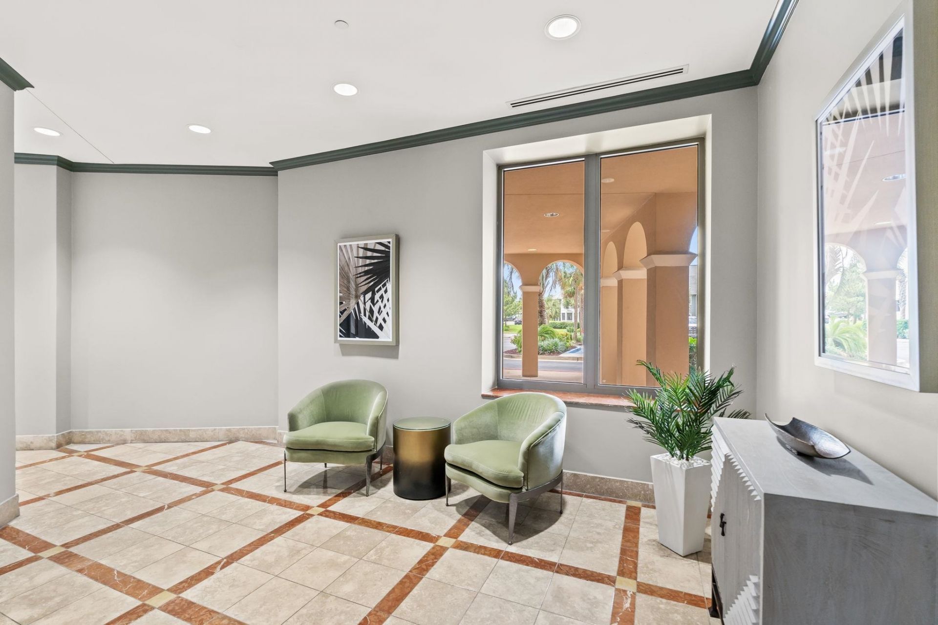 8500 Margate Circle Photo 36