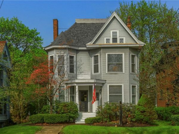 409 N Jefferson St , New Castle, PA 16101