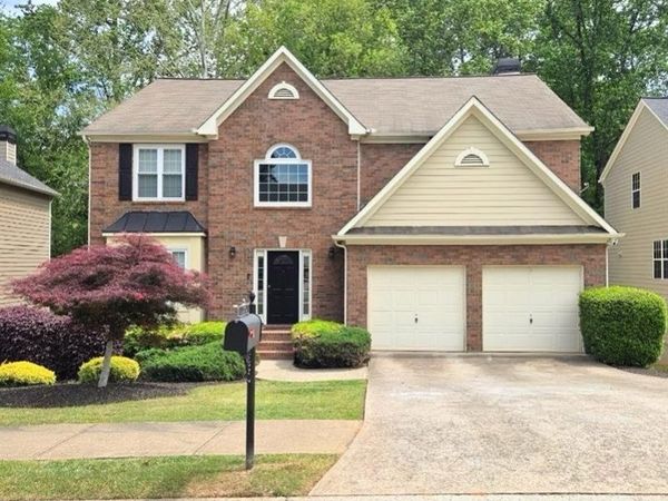 3946 Lullwater Main NW, Kennesaw, GA 30144