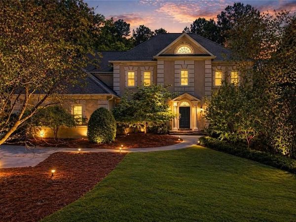 3610 Mansions Parkway, Berkeley Lake, GA 30096