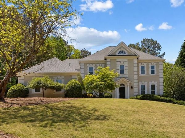 3610 Mansions Parkway, Berkeley Lake, GA 30096