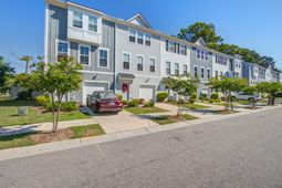 1204 Tice Lane photo 4