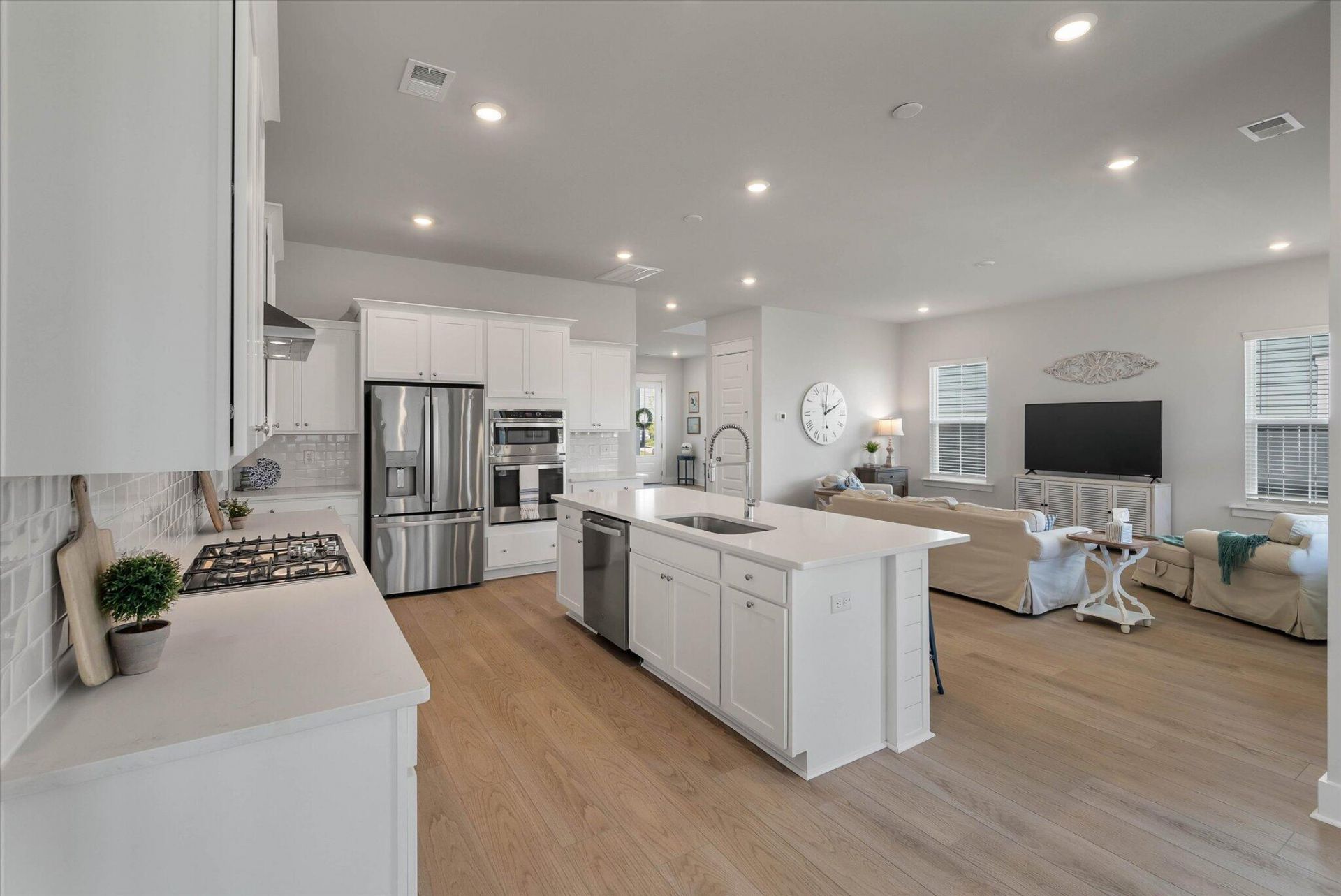 274 Citrus Drive Photo 10