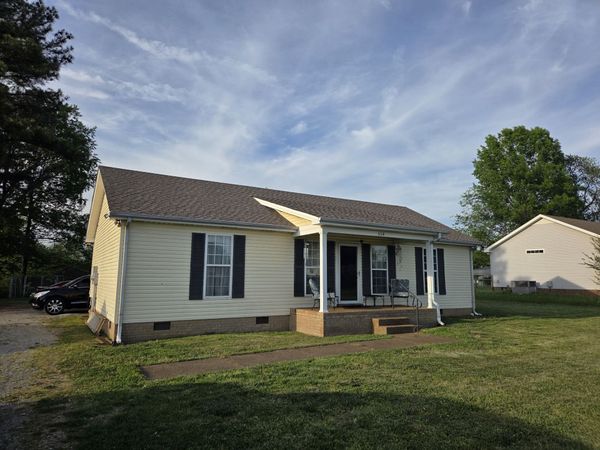 514 N Harris Rd , Portland, TN 37148