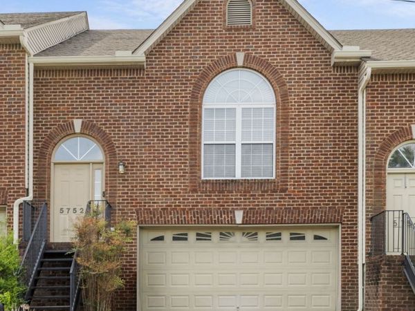 5752 Amalie Dr, Nashville, TN 37211