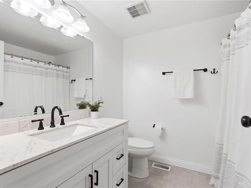 4096 Willow Run Drive, Beavercreek, OH 45430 Photo 13