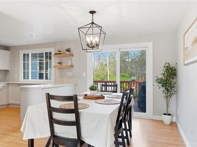 4096 Willow Run Drive, Beavercreek, OH 45430 Photo 7