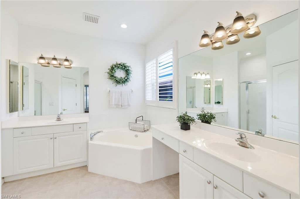 13634 Lucera Ct, Estero, FL 33928 Photo