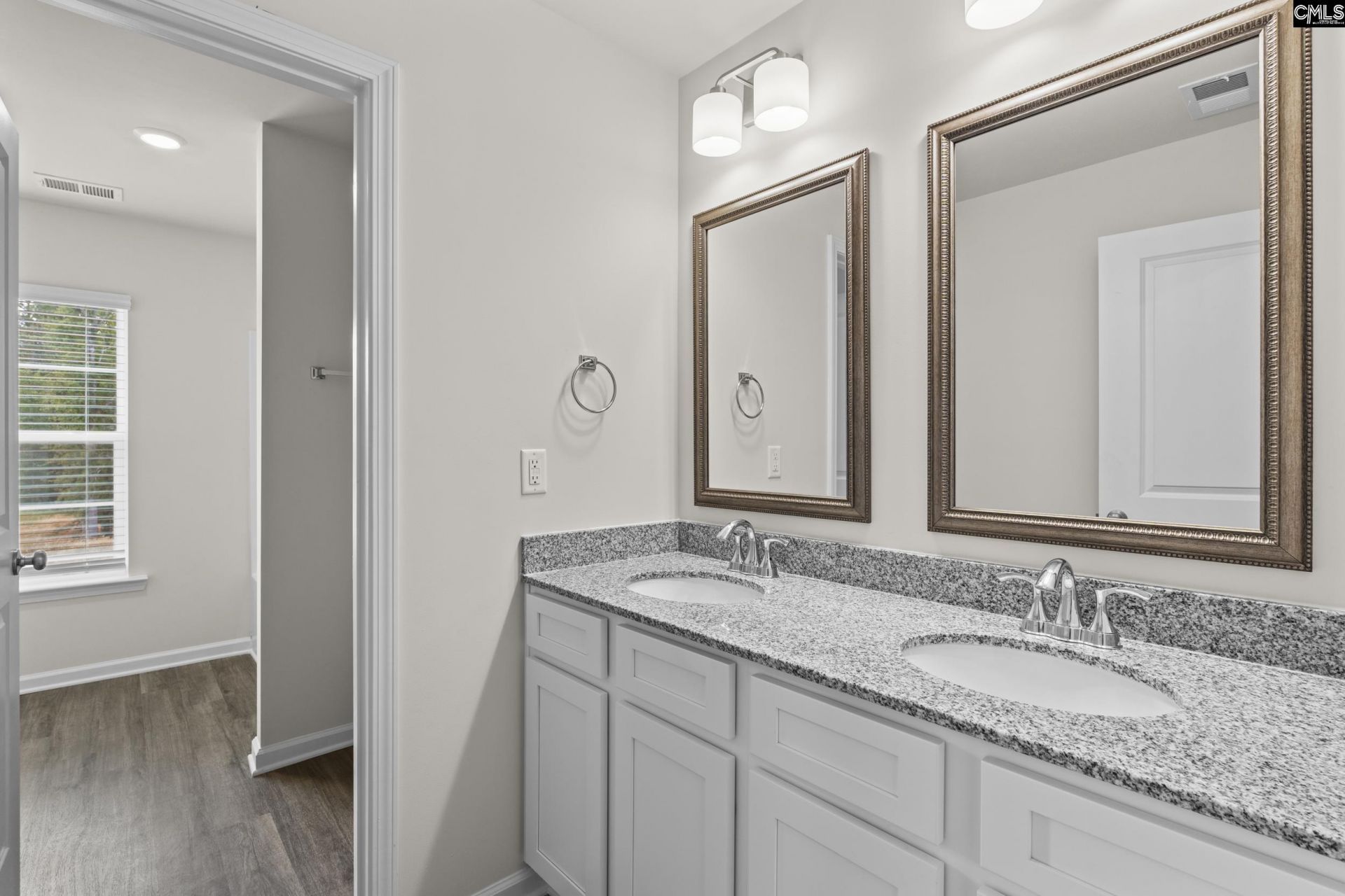 2334 Damascus Way Photo 16