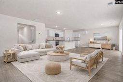 2334 Damascus Way photo 4