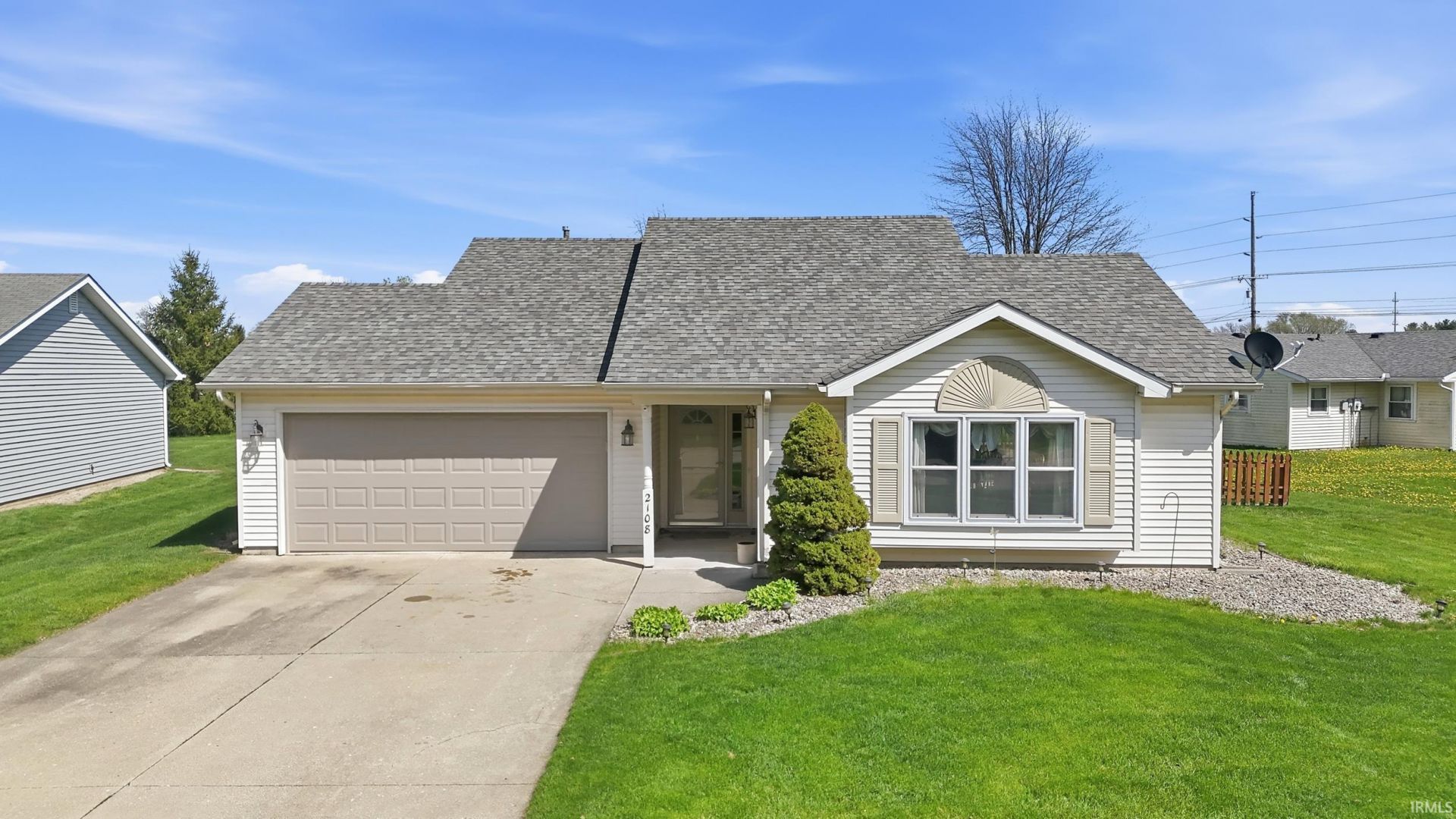 2108 Portage Pass, Auburn, IN 46706 Main Photo