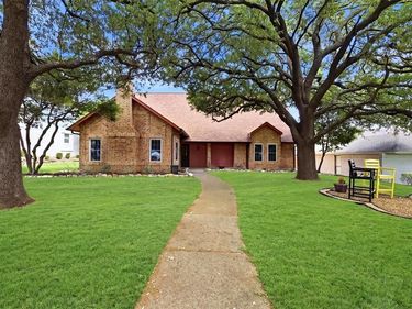 8430 Flower Meadow Drive, Dallas, TX 75243