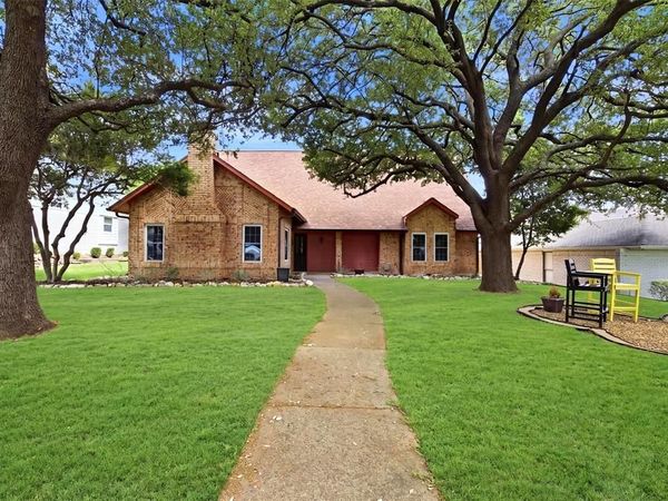 8430 Flower Meadow Drive , Dallas, TX 75243