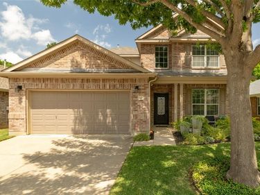3957 Ringdove Way, Fort Worth, TX 76262